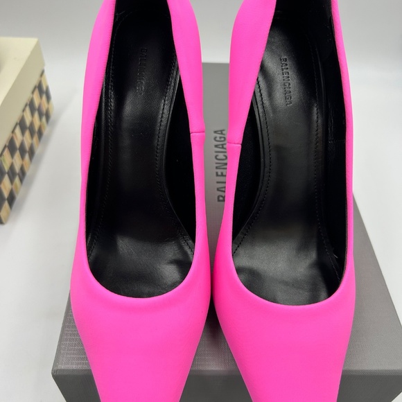 Women’s Balenciaga XL pointed toe pumps size 38 made in Italy - Picture 6 of 8